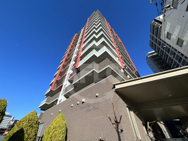エステムプラザ難波WESTリバークロスのロビー|エステムプラザ難波ＷＥＳＴリバークロス　ロビー
