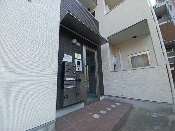 ハーモニーテラス城木町Ⅲのエントランス