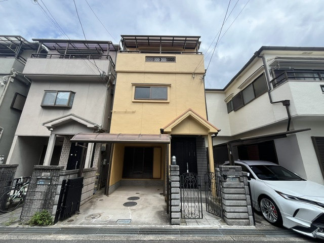 西板持町7丁目貸家の外観