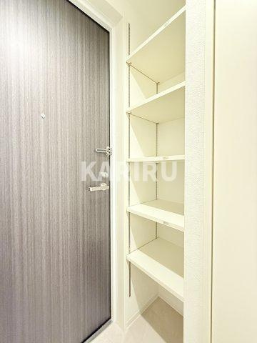 S-MOVE大阪鶴見の内装