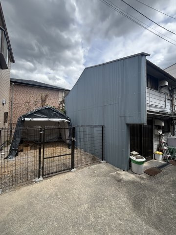 MKハイツ(東難波町)の外観