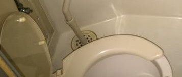 ドルフミサのトイレ