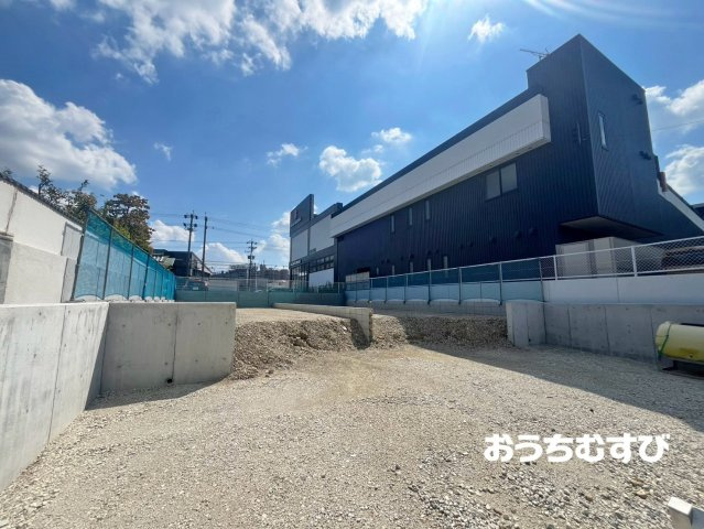 名東区高針原3期(全2棟)の前面道路含む現地写真
