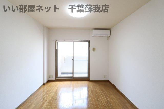 メゾン・ド・ヴィレ千葉中央の居間・リビング|居間です