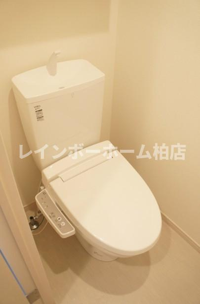 経済的な都市ガス☆二口コンロ☆のトイレ|清潔感のあるトイレです