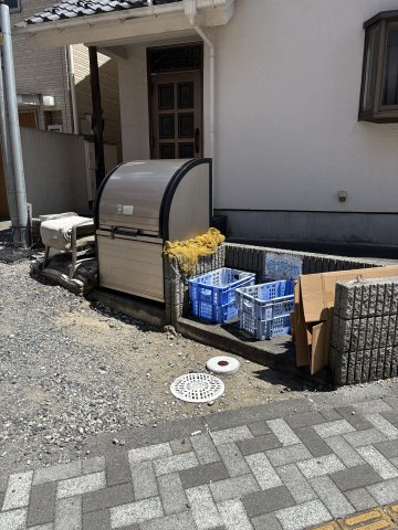 ごみ置き場です♪