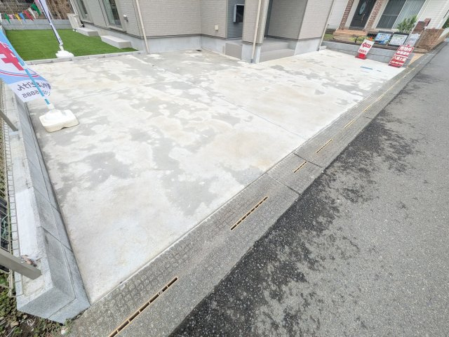 阿見町うずら野2丁目15番　新築戸建て　A号棟の駐車場|駐車は4台可能です♪