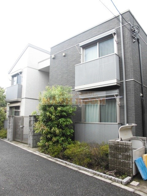 CASA COMODOの外観