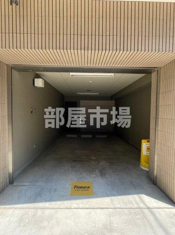 インプルーブ上野松が谷の駐車場