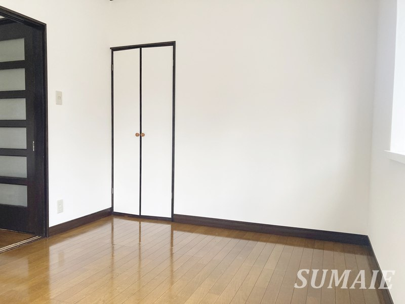 小島アーバンライフの寝室