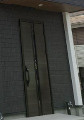 八千代市大和田新田戸建の玄関