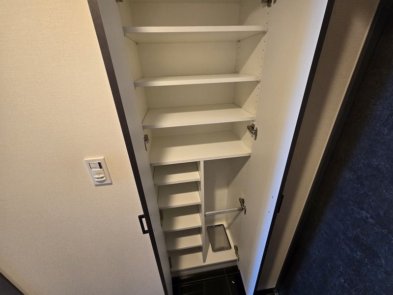 スプレスター大森山王の玄関