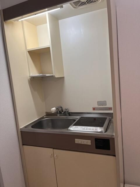 八王子市南大沢２丁目のアパートのキッチン