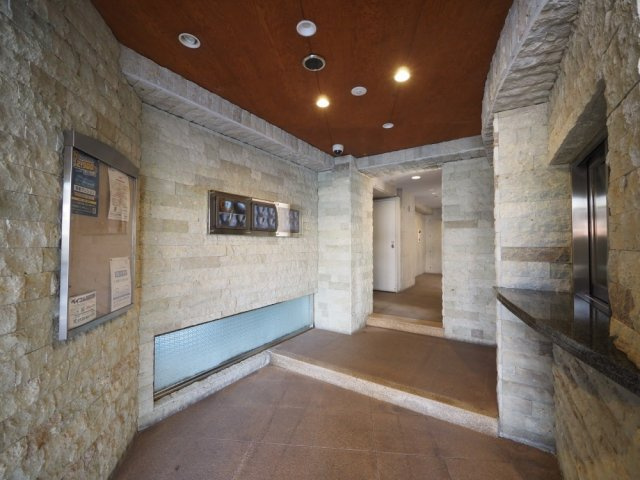 大阪市福島区吉野１丁目の賃貸マンションのロビー