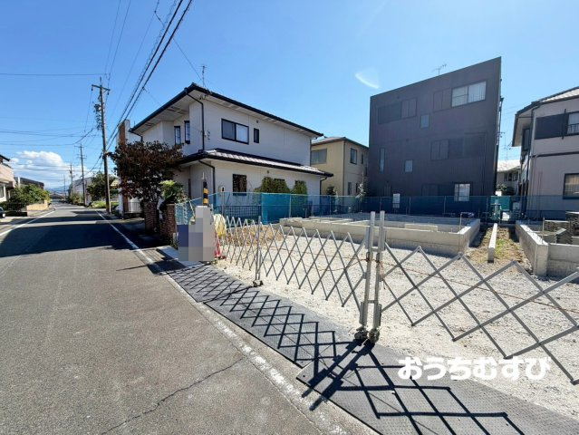 尾張旭市東印場町8期(全2棟)の前面道路含む現地写真