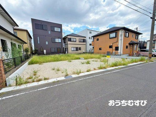 尾張旭市東印場町8期(全2棟)の前面道路含む現地写真