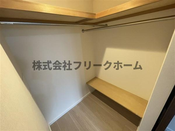 武蔵野市吉祥寺本町４丁目の賃貸マンションの収納