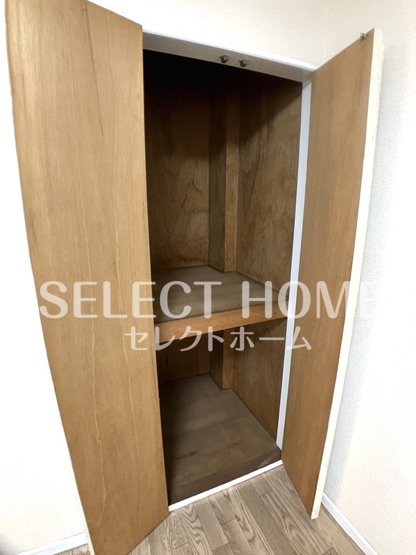  | スリーアイランド