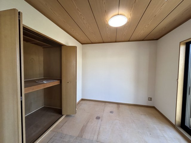 小松島市和田島町字松田新田　中古戸建の和室