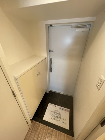 パレ阪栄橋の玄関