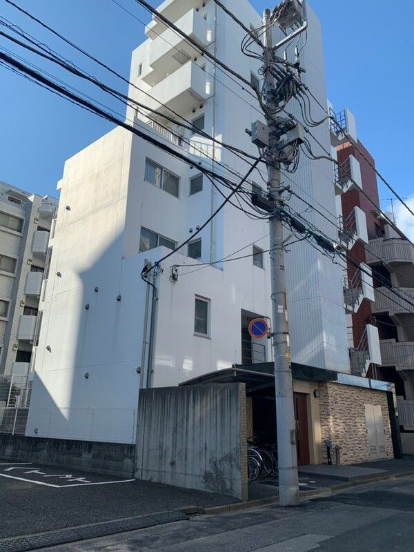 ヴェルト川口並木の外観