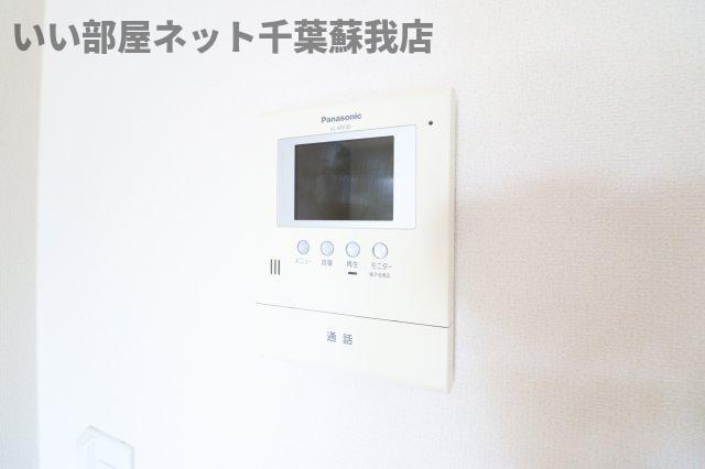 グリュックⅤのセキュリティ|TVモニターホン付きでセキュリティ面も安心！