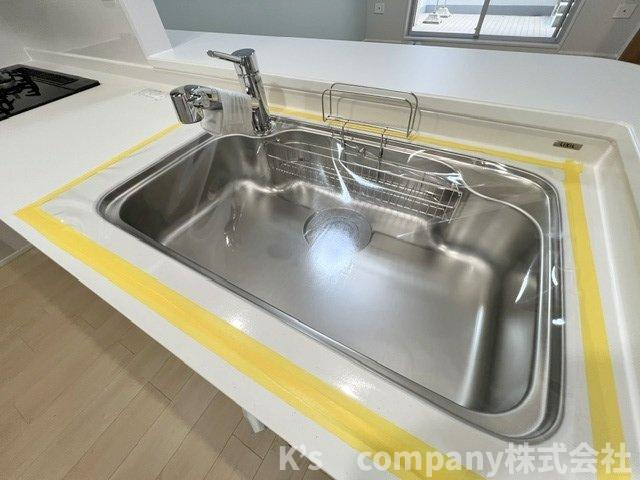◎茅ヶ崎市みずき2丁目　グレーシアガーデン湘南みずきのキッチン|耐久性に優れたステンレス素材のシンク◇