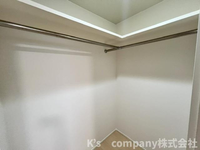 ◎茅ヶ崎市みずき2丁目　グレーシアガーデン湘南みずきの収納|洋室7.5帖のウォークインクローゼット☆