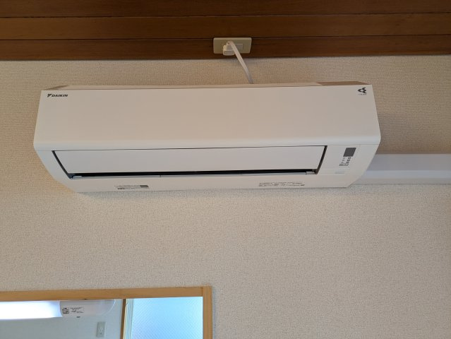 神田秋川駅前ビルの設備|リビングエアコン(設備)
