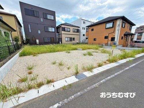 尾張旭市東印場町8期(全2棟)の前面道路含む現地写真