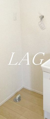 【設備】 | ヴィラート西大宮 | 室内洗濯機置き場です。