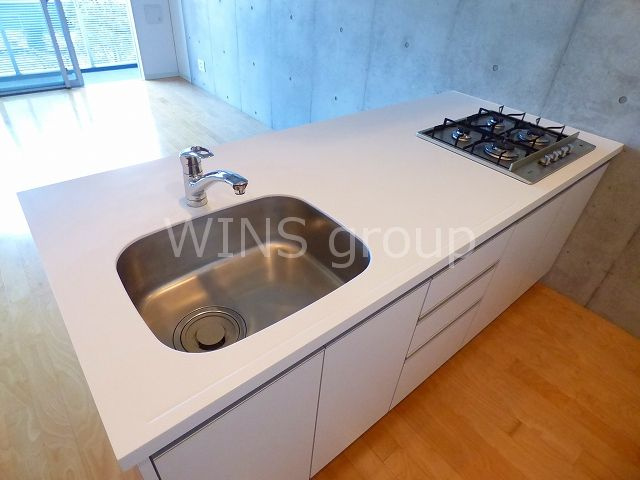 世田谷区成城２丁目の賃貸マンションのキッチン