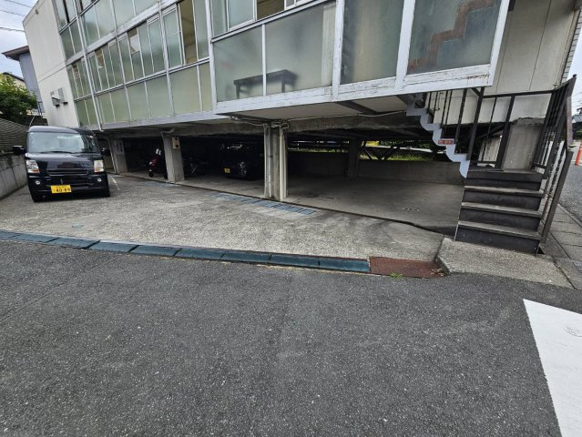 パークハイツの駐車場
