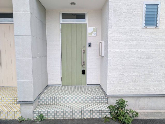 レジデンス笠井の玄関
