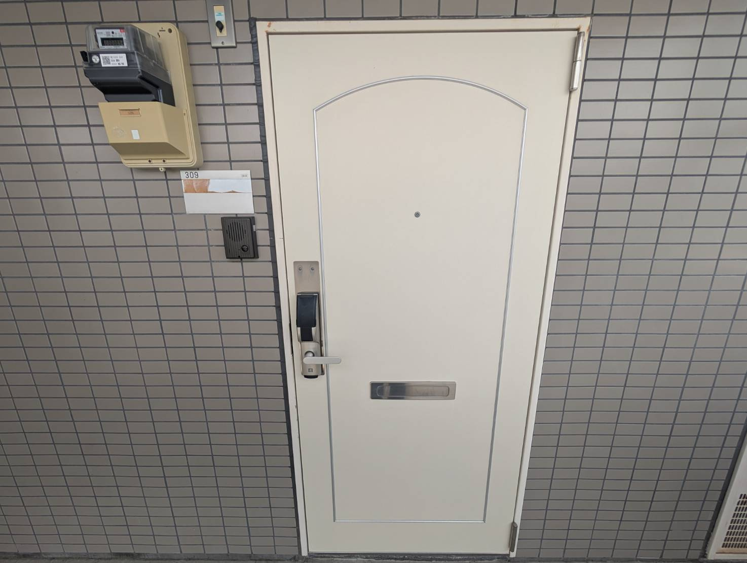 UrbanCourt野口の玄関