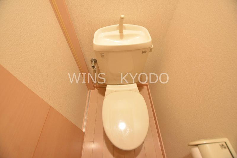 世田谷区代田３丁目の賃貸マンションのトイレ
