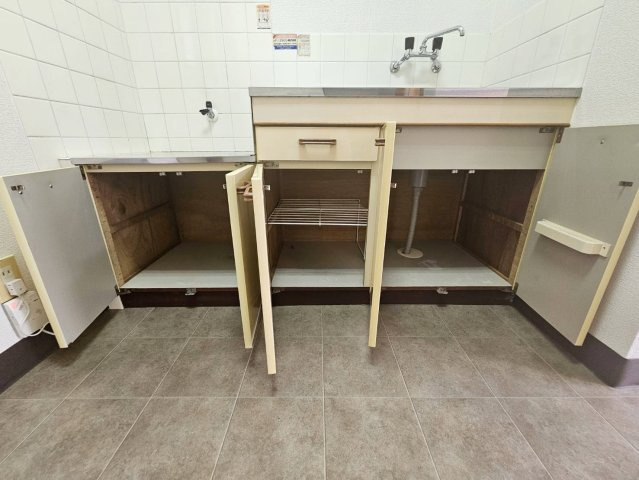 コーポスルガ台の収納