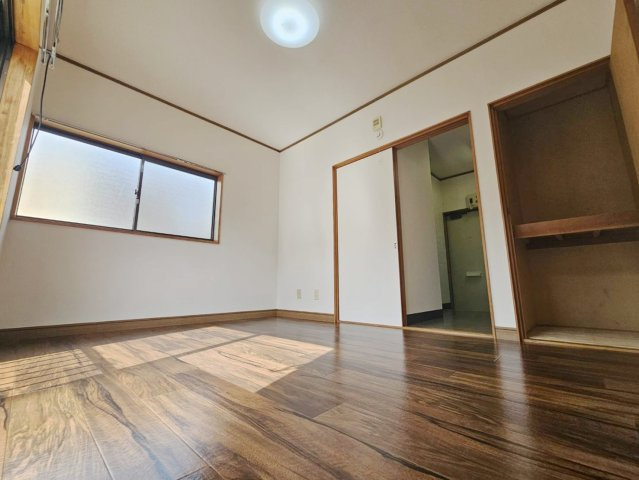コーポスルガ台の居間・リビング