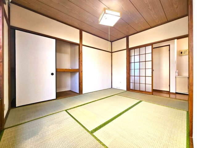 ドミール三方原の和室