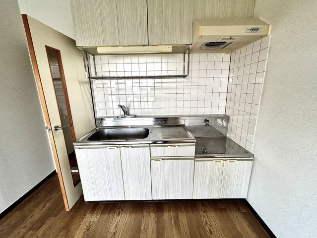 マンションアルボのキッチン