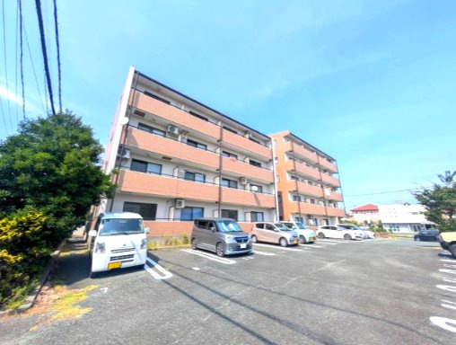 プラザヴィラAの外観