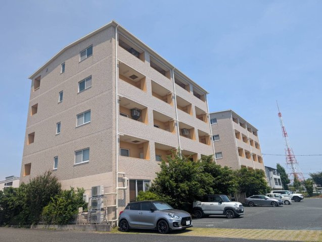 セントラルヒルズBの外観