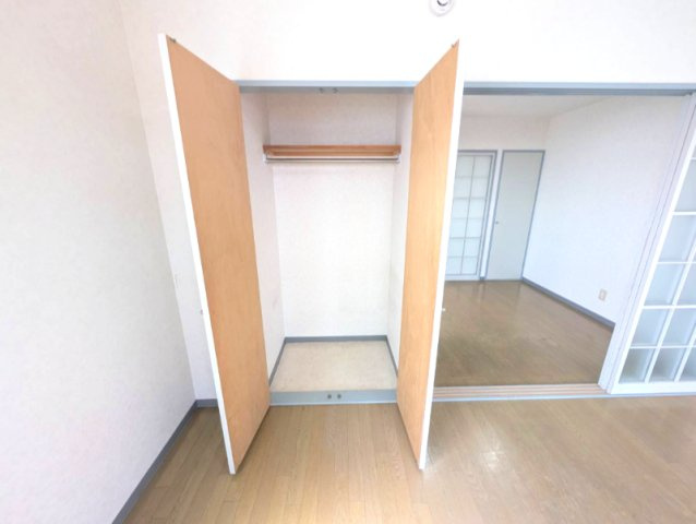セントラルヒルズBの収納