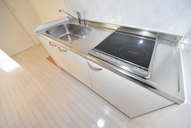 リンデンプラザ心斎橋のキッチン