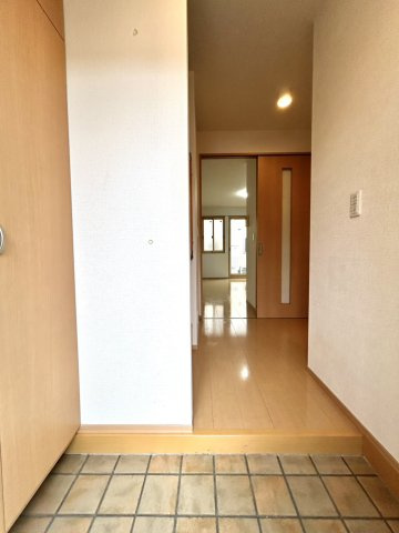 カゼミィルの玄関