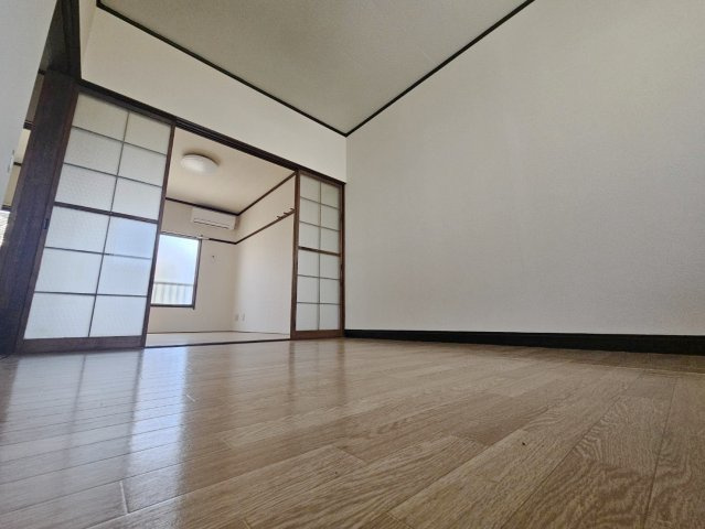ライムささがせⅡの居間・リビング