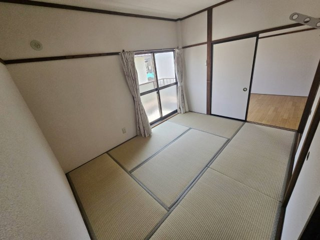 ライムささがせⅡの和室