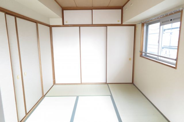 アメニティ江戸堀の和室