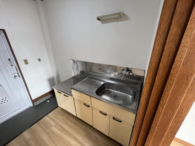 ワイズコレクトA棟のキッチン