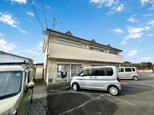 ディライトBの駐車場